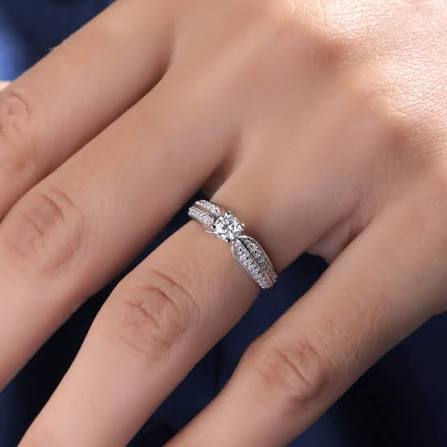 Elegant Silver Diamond Ring for Women | Kisaah Jewellery